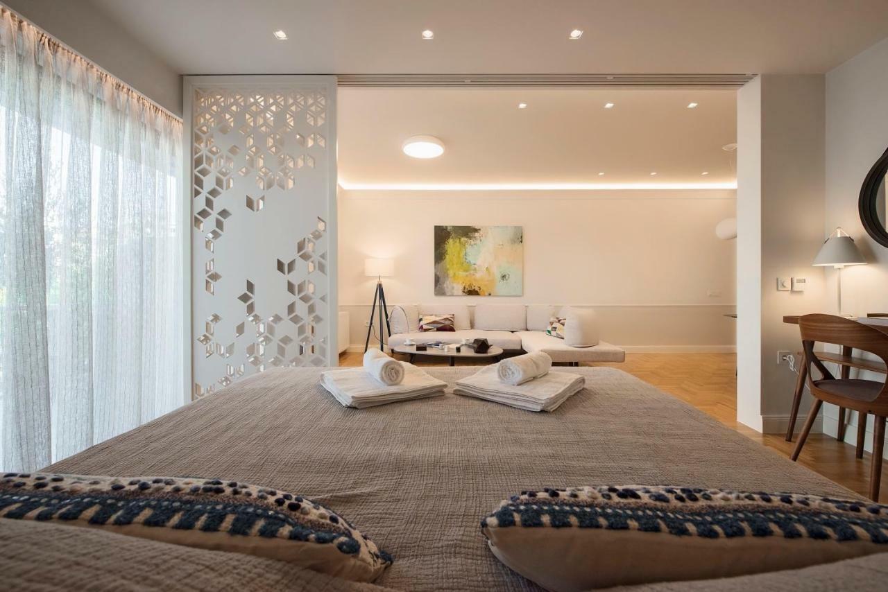 Chic Central Athens Apartment At Mavilli Sq. Exterior photo