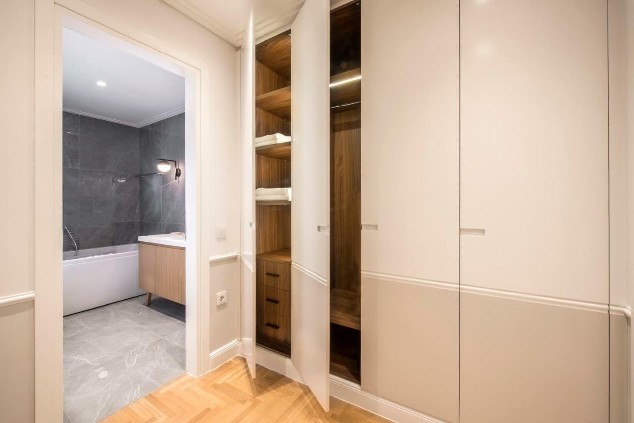 Chic Central Athens Apartment At Mavilli Sq. Exterior photo